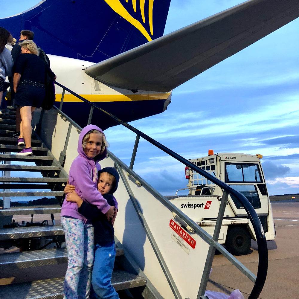 Why Thanksgiving travel with kids will drive you crazy (and how to survive it like a pro)